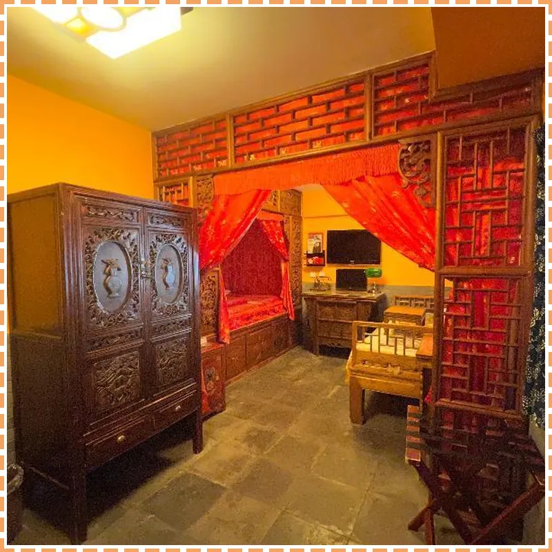 Beijing Double Happiness Courtyard Hotel hotel room