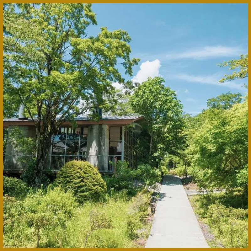 Hakone Retreat före hotel view