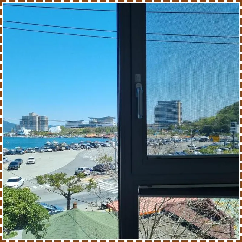 Laon on 37 hotel view