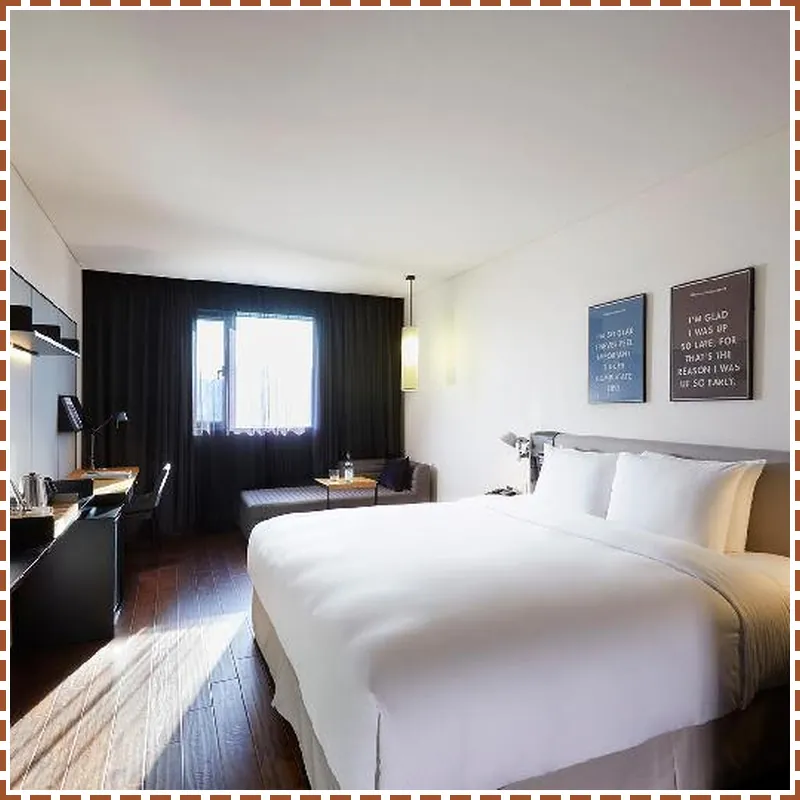 GLAD YEOUIDO hotel room