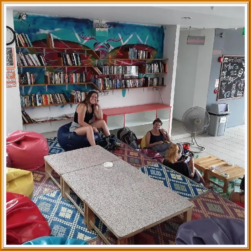 Brick House Hostel 호텔 시설 이미지