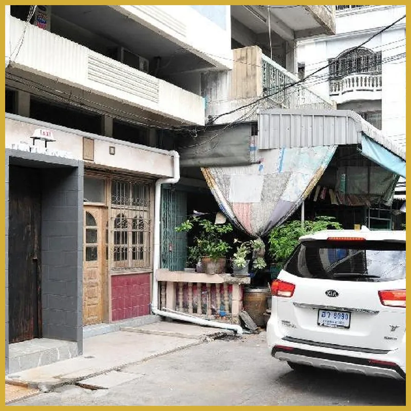 (E)TukTuk House 4 Bedrooms | 250m from MRT Sirikit 호텔 이미지
