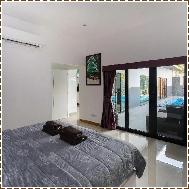 Majestic Residence pool villa by korawan hotel room