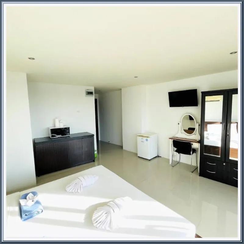 Seaview Studio at Ocean View Treasure in Patong D4 호텔 내부 이미지