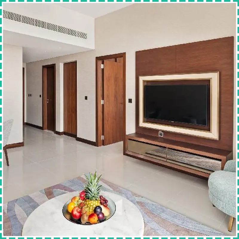 Holiday Inn Dubai Al-Maktoum Airport By IHG 호텔 내부 이미지