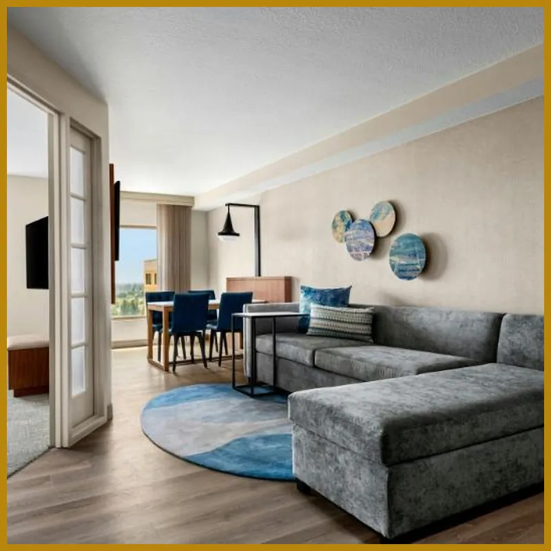 Anaheim Marriott Suites hotel room