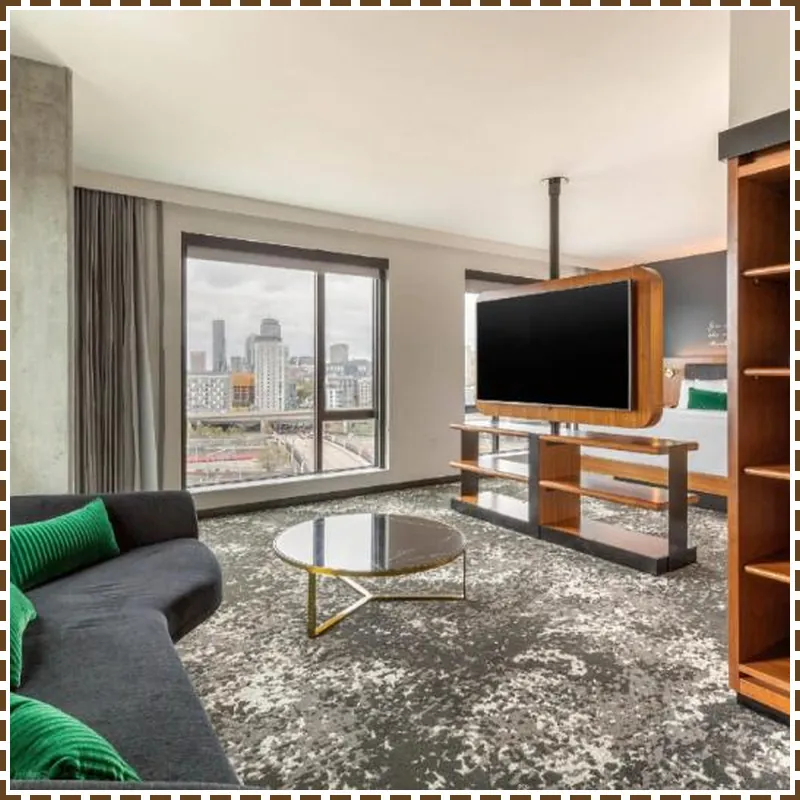 Cambria Hotel Boston Downtown - Seaport hotel room