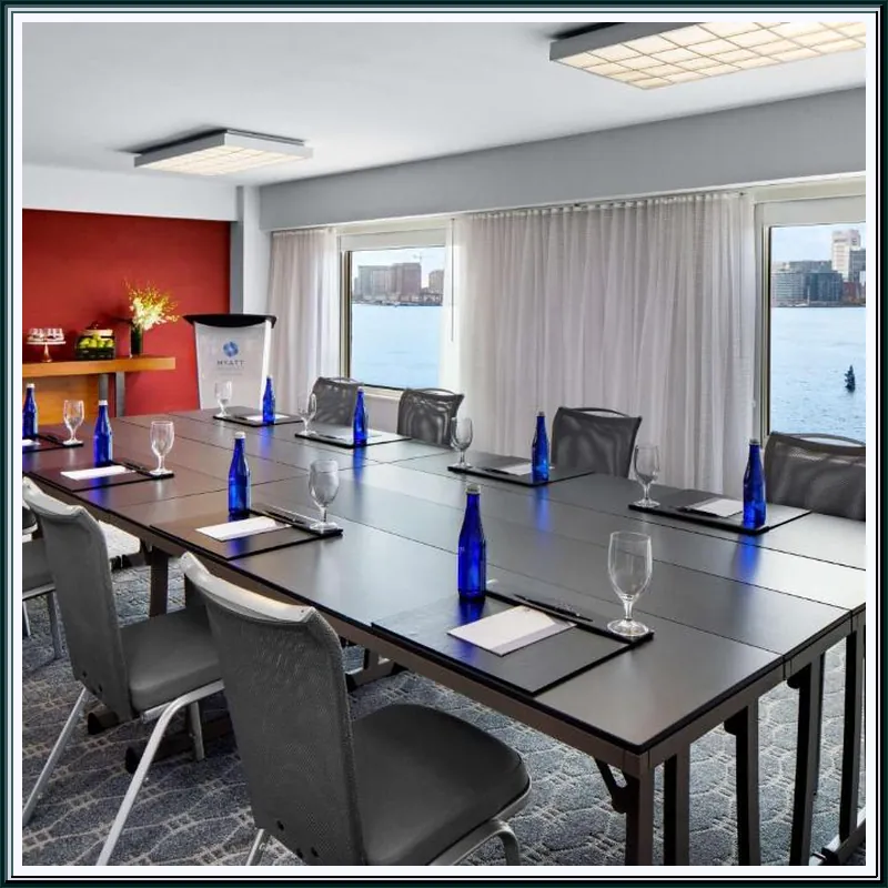 Hyatt Regency Boston Harbor hotel facilities